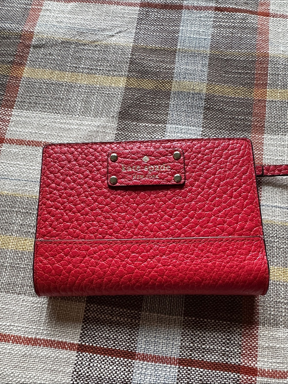 kate spade Pebbled Leather Zip Wallet in Orange/Red